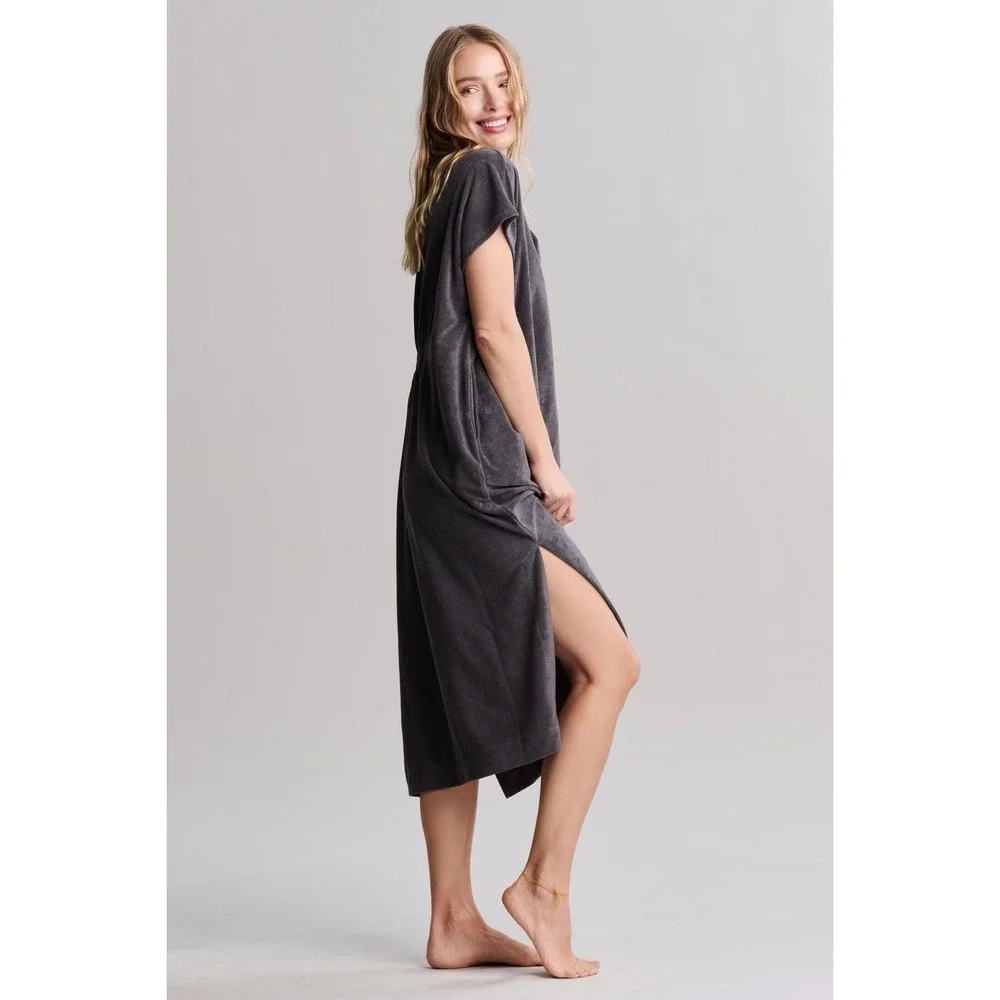 Barefoot Dreams Beach Cozy Terry Caftan Size Small in Carbon Gray Resort Cruise